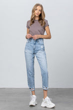 Load image into Gallery viewer, HIGH RISE TAPERED JEANS

