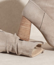Load image into Gallery viewer, Mavis - Western Style Bootie
