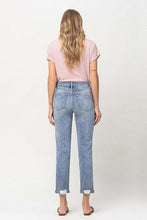 Load image into Gallery viewer, Distressed Stretch Boyfriend Jeans
