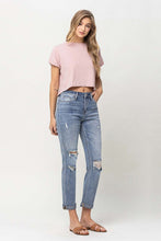 Load image into Gallery viewer, Distressed Stretch Boyfriend Jeans
