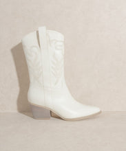 Load image into Gallery viewer, Sephira -Embroidered Short Boot
