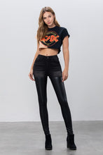 Load image into Gallery viewer, HIGH RISE LEATHER DENIM PANTS
