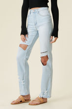 Load image into Gallery viewer, Distressed Wide Leg Jeans

