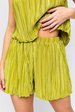 Load image into Gallery viewer, Elastic Waist Shorts
