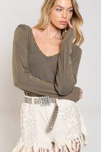 Load image into Gallery viewer, Studded Ribbed V-Neck Top
