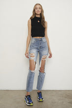 Load image into Gallery viewer, High Rise Destroyed Boyfriend Cute Jeans
