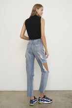 Load image into Gallery viewer, High Rise Destroyed Boyfriend Cute Jeans
