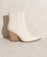 Load image into Gallery viewer, Sonia - Western Ankle Boots
