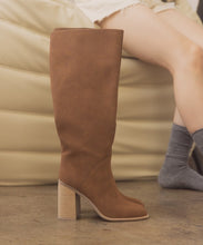 Load image into Gallery viewer, Shiloh - Knee High Block Heel Boots
