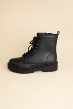 Load image into Gallery viewer, Epsom Lace-Up Boots
