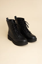 Load image into Gallery viewer, Epsom Lace-Up Boots
