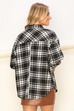 Load image into Gallery viewer, Basics Feel Plaid Print Shacket
